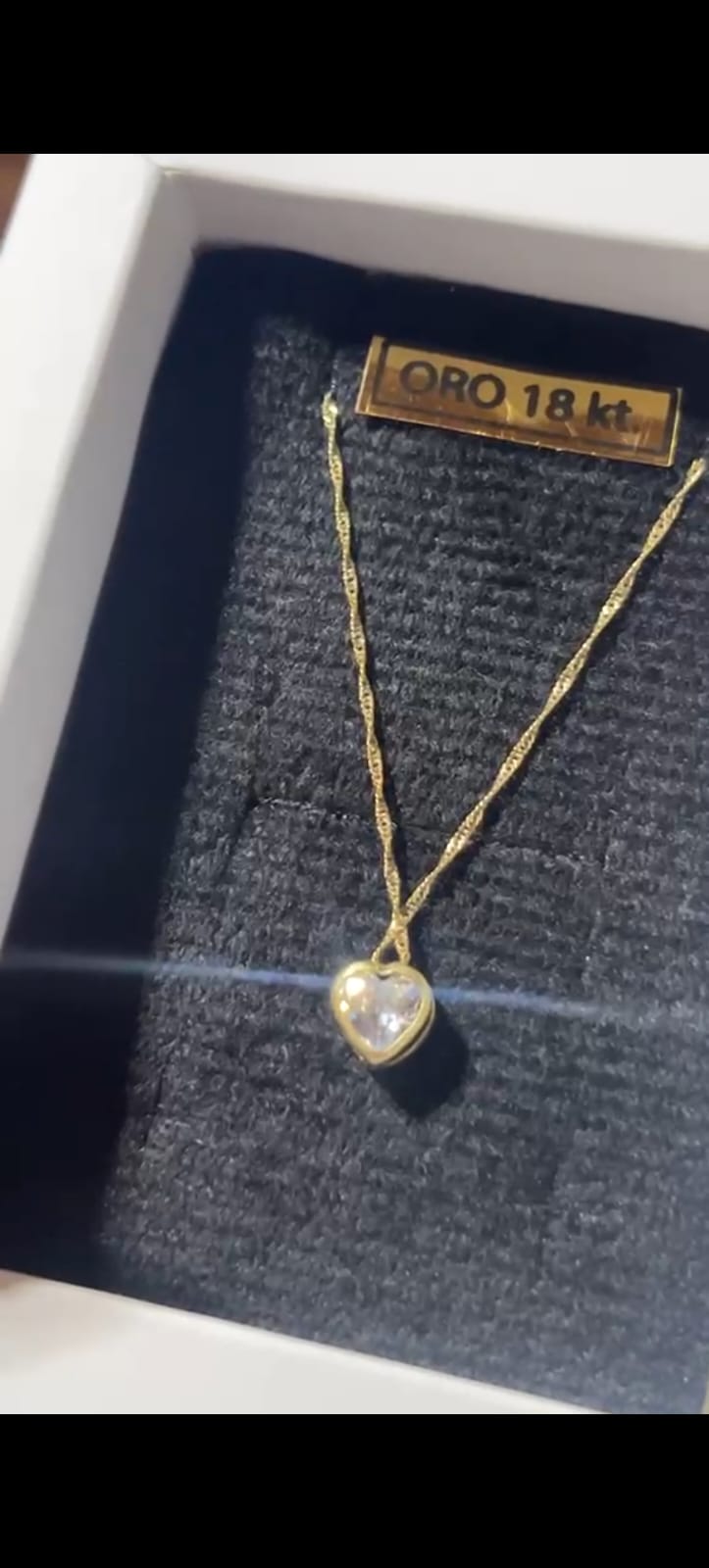 Collar de corazón en oro 18kt — Ghalia Gold